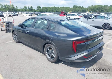 2025 Kia K4 Lxs from USA, damaged, VIN 3KPFT4DE4SE155143